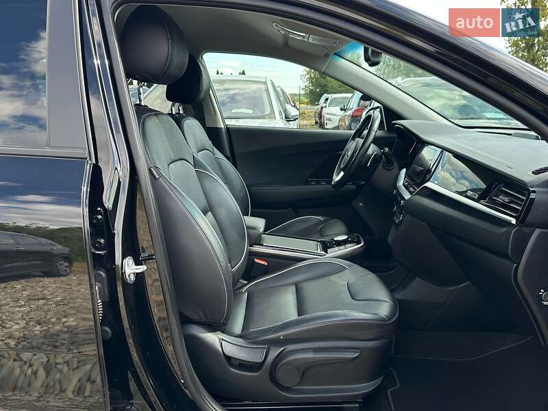 Внедорожник / Кроссовер Kia Niro 2020 в Львове