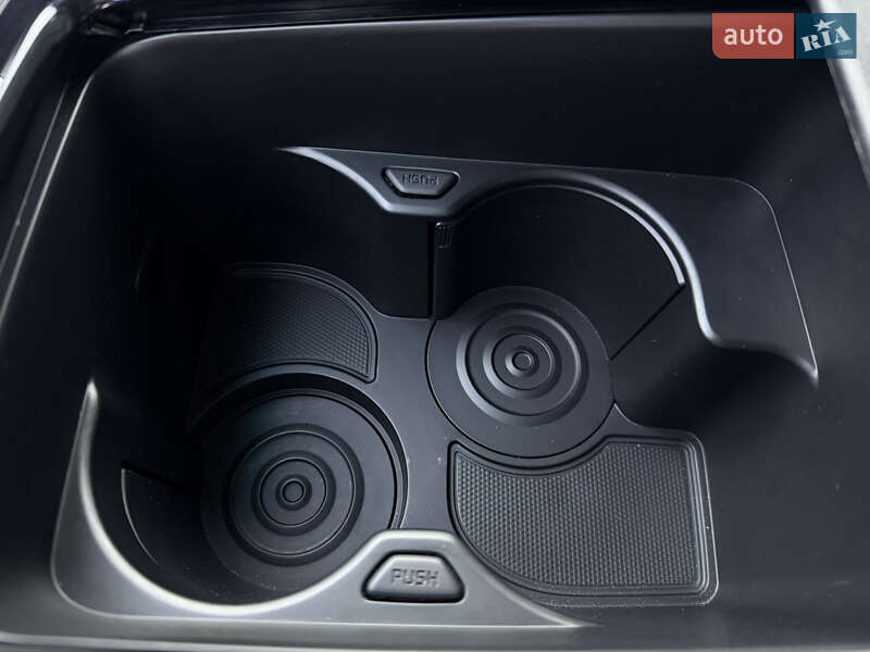 Внедорожник / Кроссовер Kia Niro 2021 в Львове