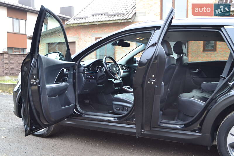 Внедорожник / Кроссовер Kia Niro 2020 в Ровно