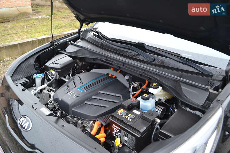 Внедорожник / Кроссовер Kia Niro 2020 в Ровно