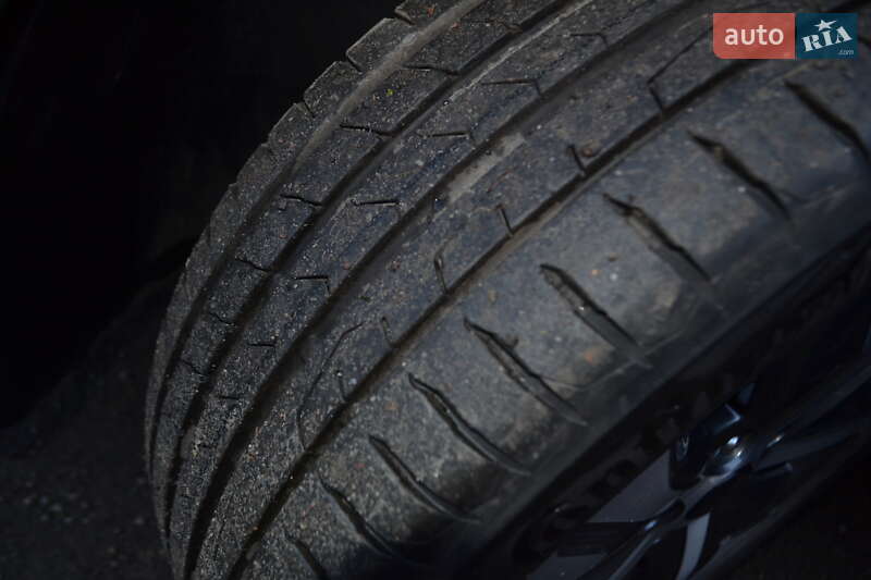 Внедорожник / Кроссовер Kia Niro 2020 в Ровно