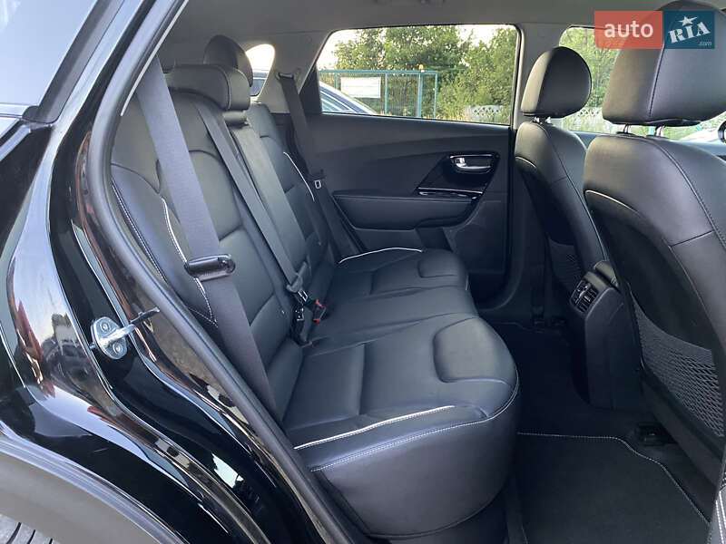 Внедорожник / Кроссовер Kia Niro 2020 в Львове