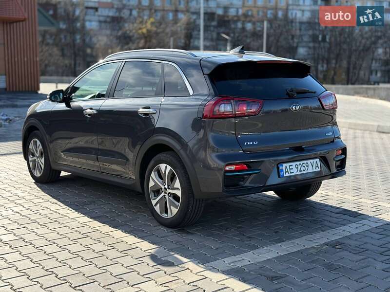 Внедорожник / Кроссовер Kia Niro 2019 в Кривом Роге