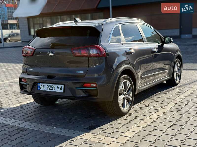 Внедорожник / Кроссовер Kia Niro 2019 в Кривом Роге