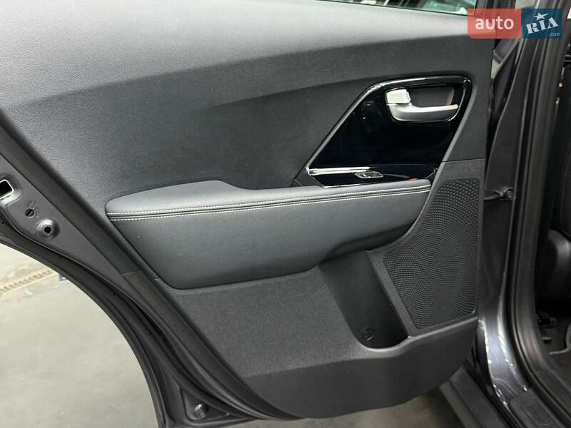 Внедорожник / Кроссовер Kia Niro 2020 в Луцке