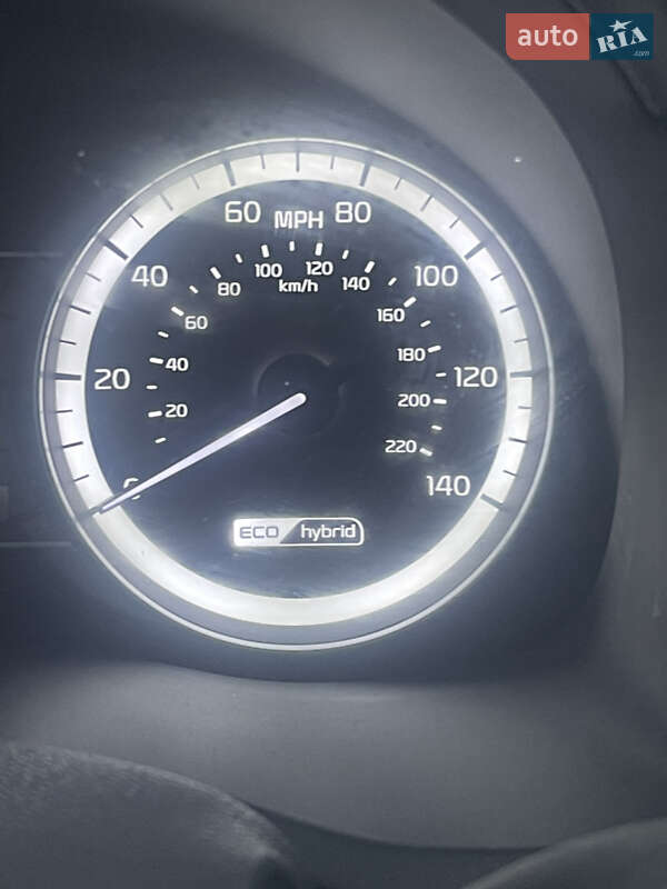 Внедорожник / Кроссовер Kia Niro 2017 в Чернигове