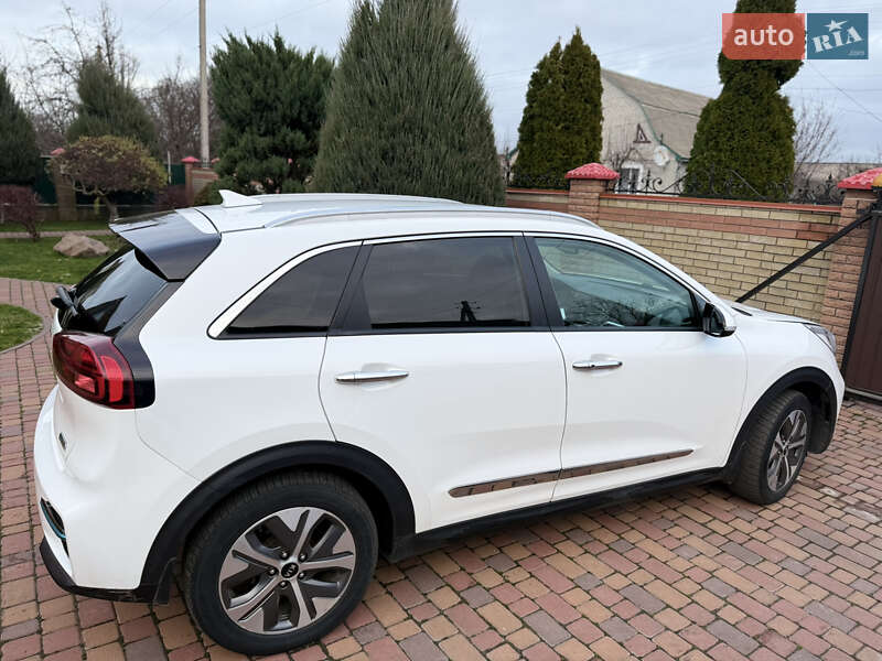 Внедорожник / Кроссовер Kia Niro 2020 в Прилуках