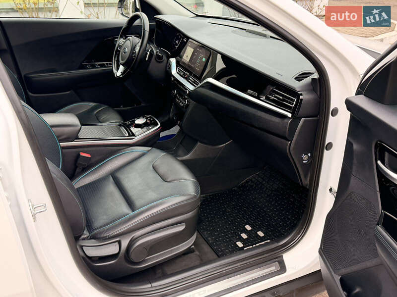 Внедорожник / Кроссовер Kia Niro 2020 в Прилуках