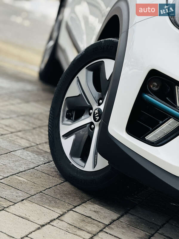 Внедорожник / Кроссовер Kia Niro 2020 в Дрогобыче