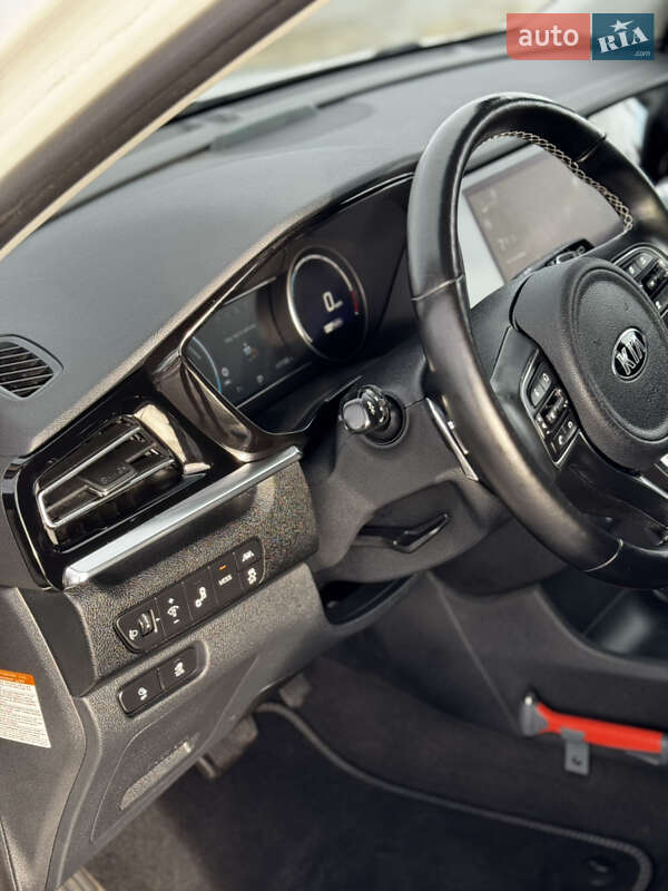 Внедорожник / Кроссовер Kia Niro 2020 в Дрогобыче