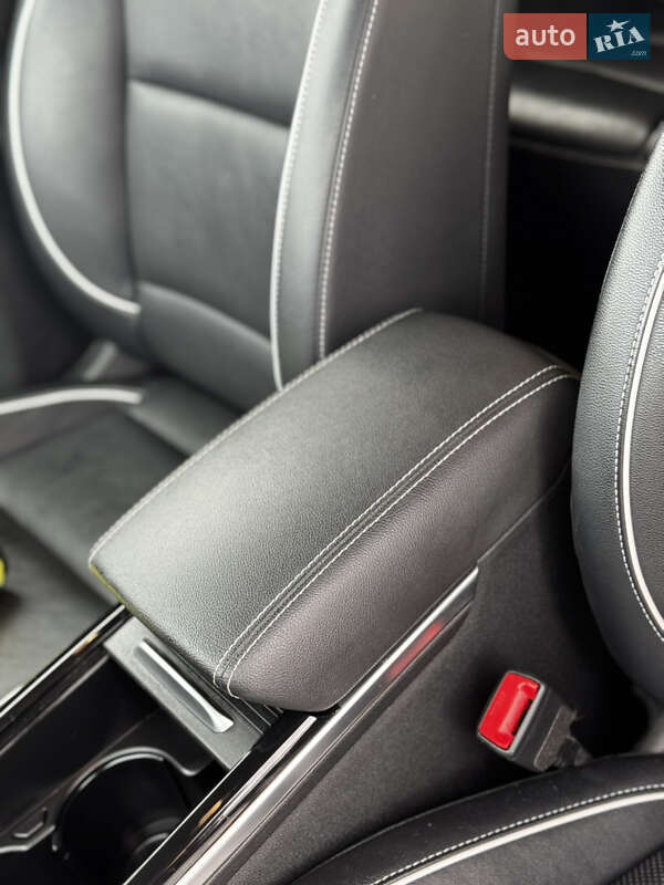 Внедорожник / Кроссовер Kia Niro 2020 в Дрогобыче