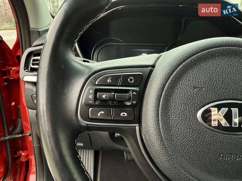 Внедорожник / Кроссовер Kia Niro 2020 в Тернополе