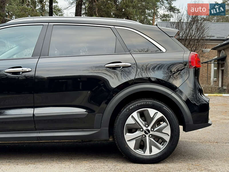 Позашляховик / Кросовер Kia Niro 2022 в Києві фото 20 Позашляховик / Кросовер Kia Niro 2022 в Києві