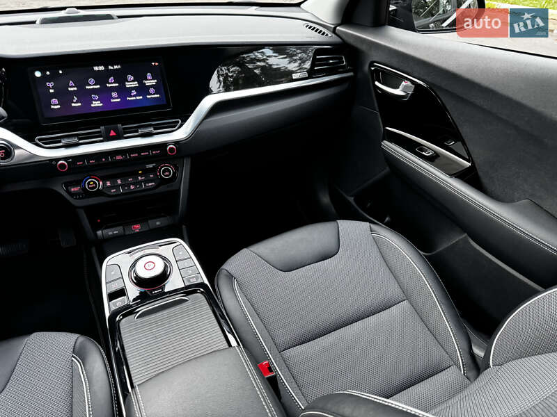 Позашляховик / Кросовер Kia Niro 2022 в Києві фото 49 Позашляховик / Кросовер Kia Niro 2022 в Києві