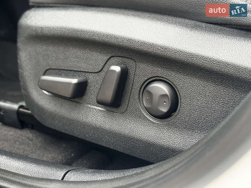 Внедорожник / Кроссовер Kia Niro 2020 в Львове