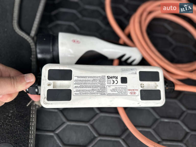 Внедорожник / Кроссовер Kia Niro 2019 в Ровно фото 18 Внедорожник / Кроссовер Kia Niro 2019 в Ровно