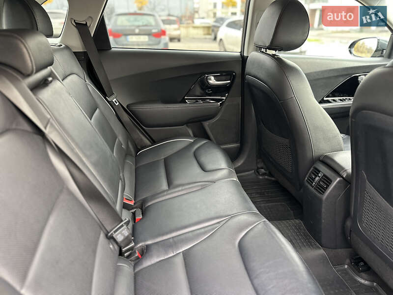 Внедорожник / Кроссовер Kia Niro 2019 в Ровно фото 46 Внедорожник / Кроссовер Kia Niro 2019 в Ровно