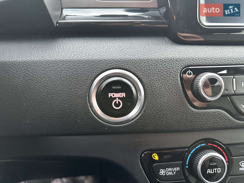 Внедорожник / Кроссовер Kia Niro 2019 в Ровно фото 60 Внедорожник / Кроссовер Kia Niro 2019 в Ровно