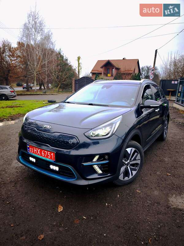 Позашляховик / Кросовер Kia Niro 2020 в Луцьку