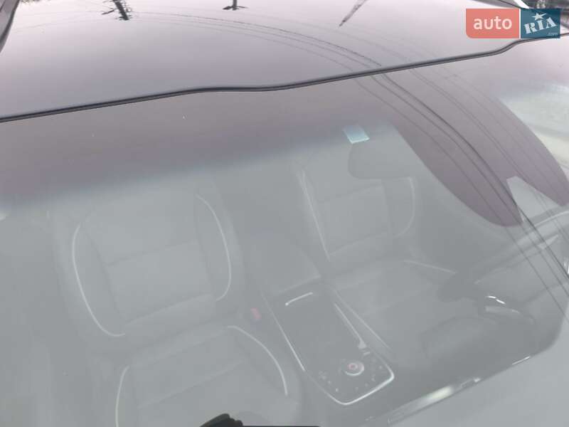 Позашляховик / Кросовер Kia Niro 2020 в Луцьку