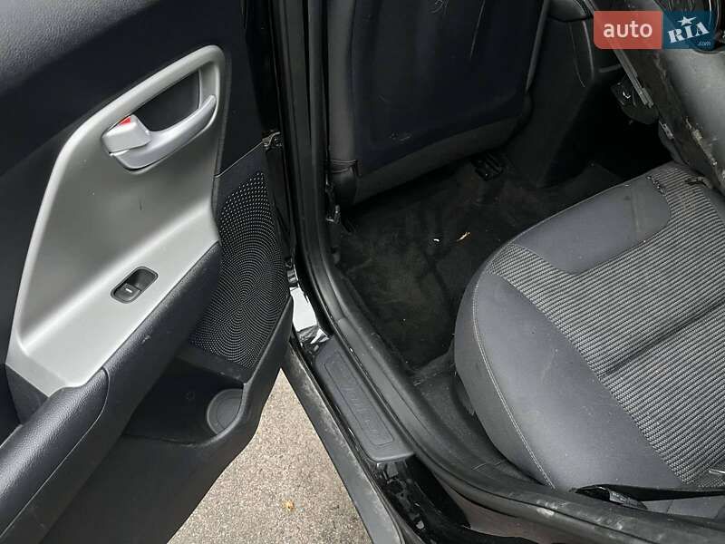 Внедорожник / Кроссовер Kia Niro 2019 в Киеве