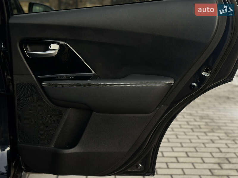 Позашляховик / Кросовер Kia Niro 2020 в Рівному