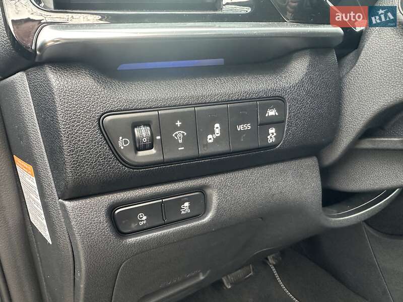 Внедорожник / Кроссовер Kia Niro 2020 в Луцке фото 24 Внедорожник / Кроссовер Kia Niro 2020 в Луцке