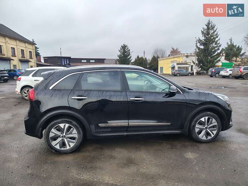Внедорожник / Кроссовер Kia Niro 2020 в Дубно