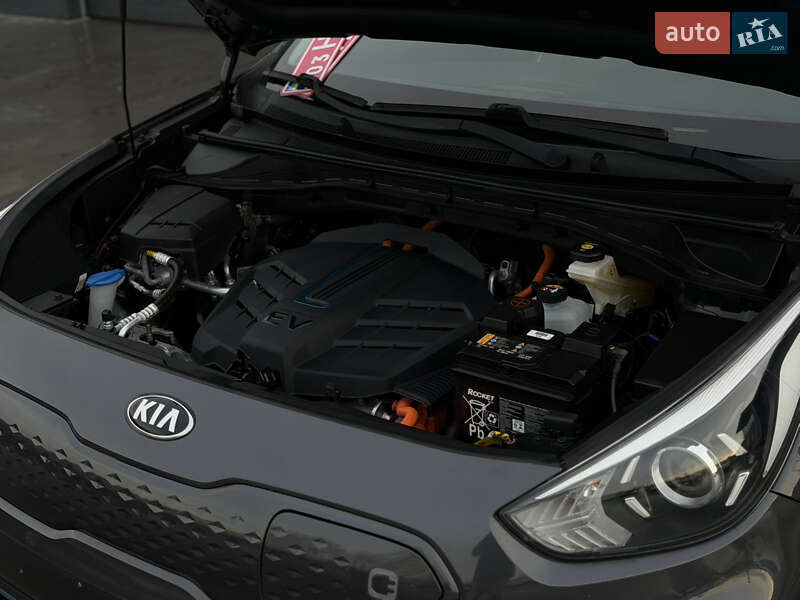 Позашляховик / Кросовер Kia Niro 2020 в Дубні