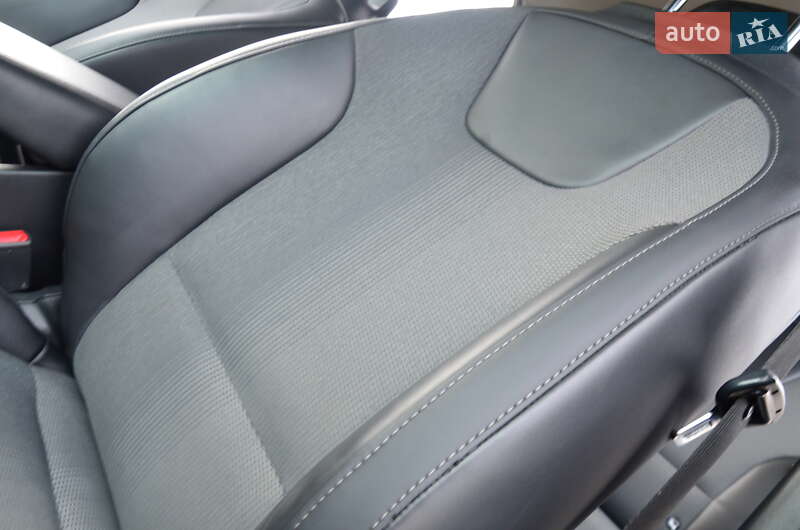 Позашляховик / Кросовер Kia Niro 2022 в Дрогобичі