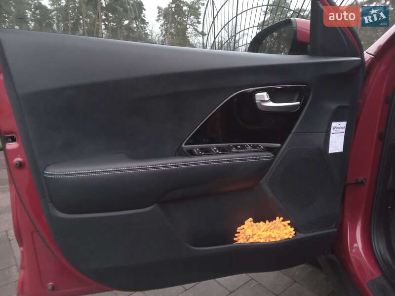 Внедорожник / Кроссовер Kia Niro 2020 в Ирпене