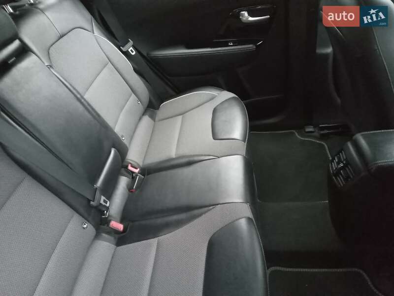 Внедорожник / Кроссовер Kia Niro 2020 в Ирпене