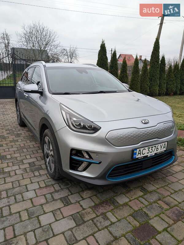 Позашляховик / Кросовер Kia Niro 2019 в Луцьку