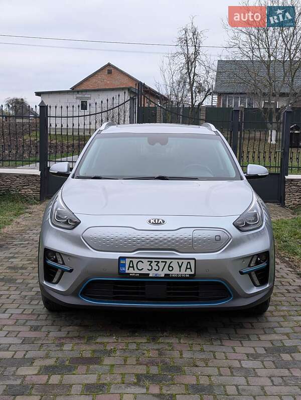Позашляховик / Кросовер Kia Niro 2019 в Луцьку