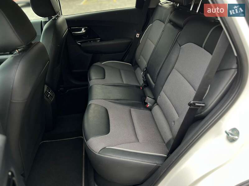 Позашляховик / Кросовер Kia Niro 2021 в Вінниці