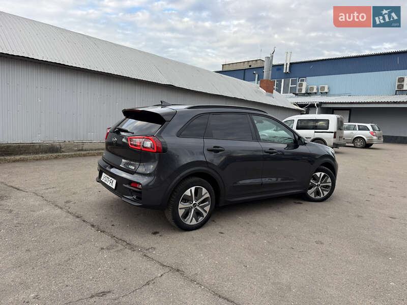 Внедорожник / Кроссовер Kia Niro 2019 в Бердичеве