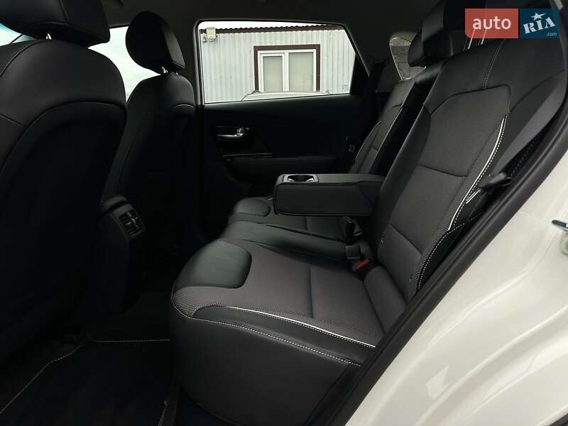 Внедорожник / Кроссовер Kia Niro 2022 в Львове