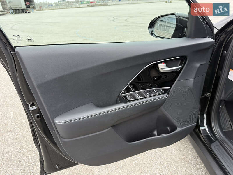 Внедорожник / Кроссовер Kia Niro 2021 в Львове