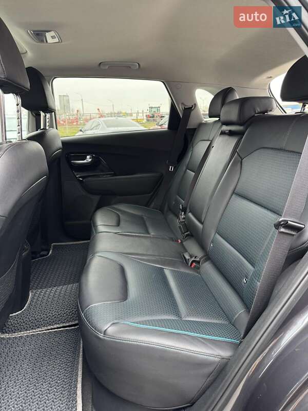 Внедорожник / Кроссовер Kia Niro 2019 в Виннице