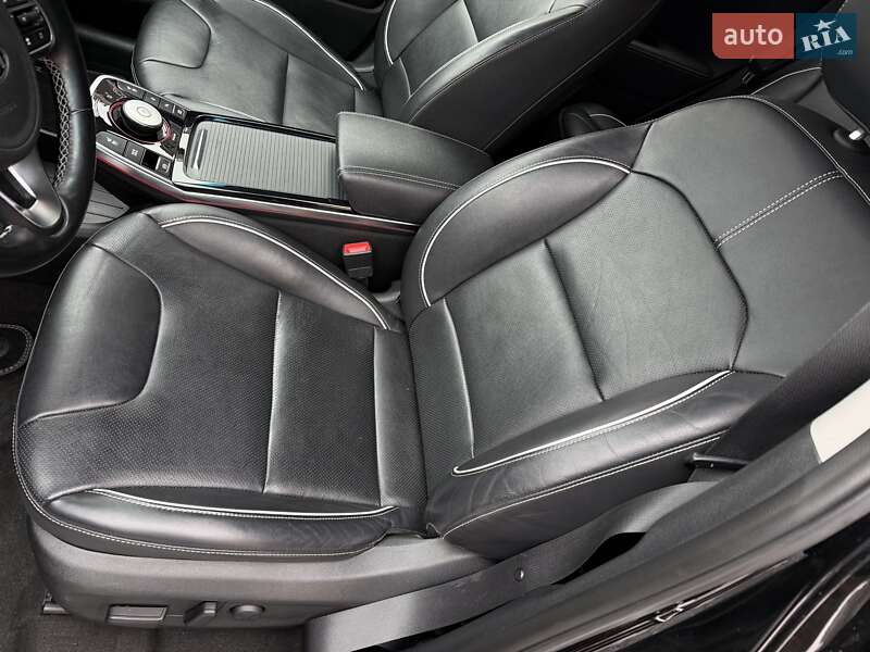 Внедорожник / Кроссовер Kia Niro 2020 в Стрые