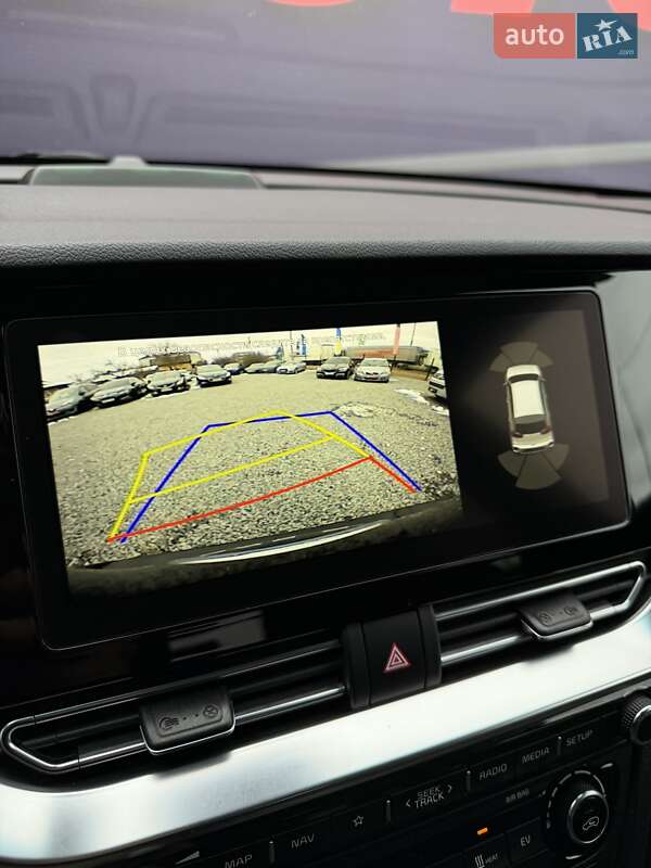 Внедорожник / Кроссовер Kia Niro 2020 в Стрые