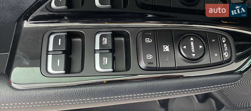 Внедорожник / Кроссовер Kia Niro 2020 в Львове