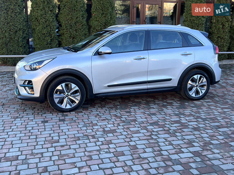Внедорожник / Кроссовер Kia Niro 2021 в Тернополе