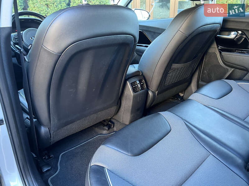 Внедорожник / Кроссовер Kia Niro 2021 в Тернополе