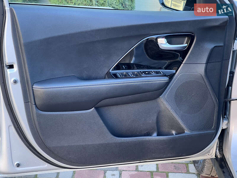 Внедорожник / Кроссовер Kia Niro 2021 в Тернополе