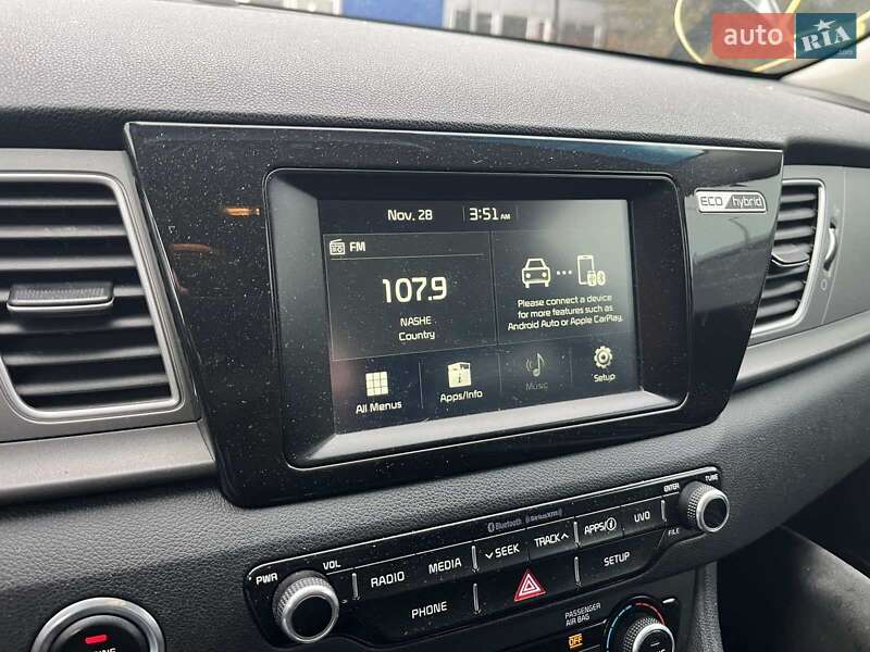 Внедорожник / Кроссовер Kia Niro 2019 в Киеве