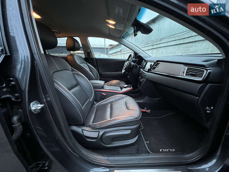 Позашляховик / Кросовер Kia Niro 2020 в Києві