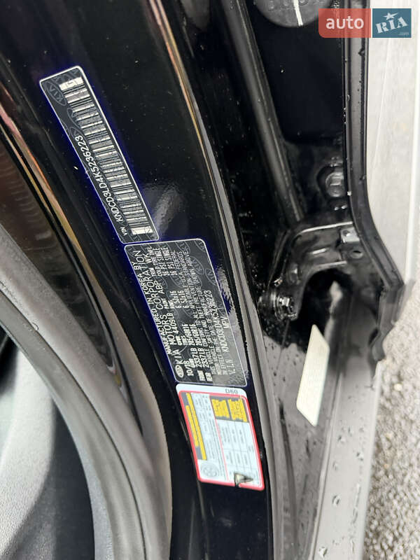 Внедорожник / Кроссовер Kia Niro 2018 в Виннице