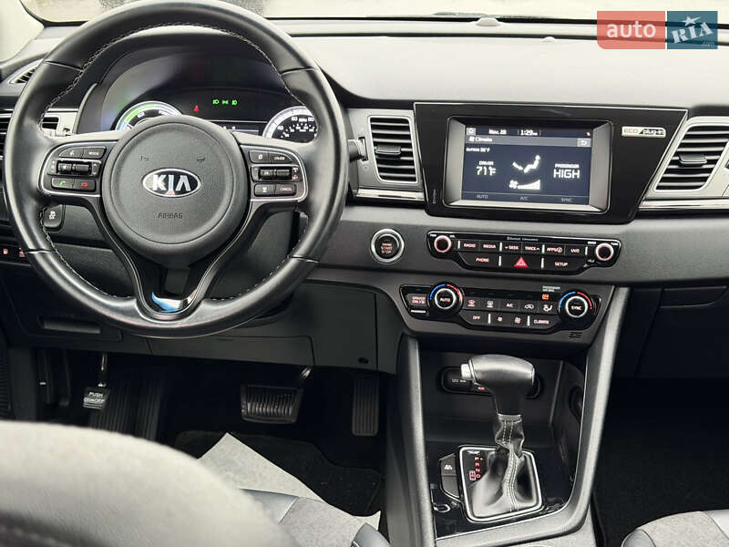 Внедорожник / Кроссовер Kia Niro 2018 в Виннице