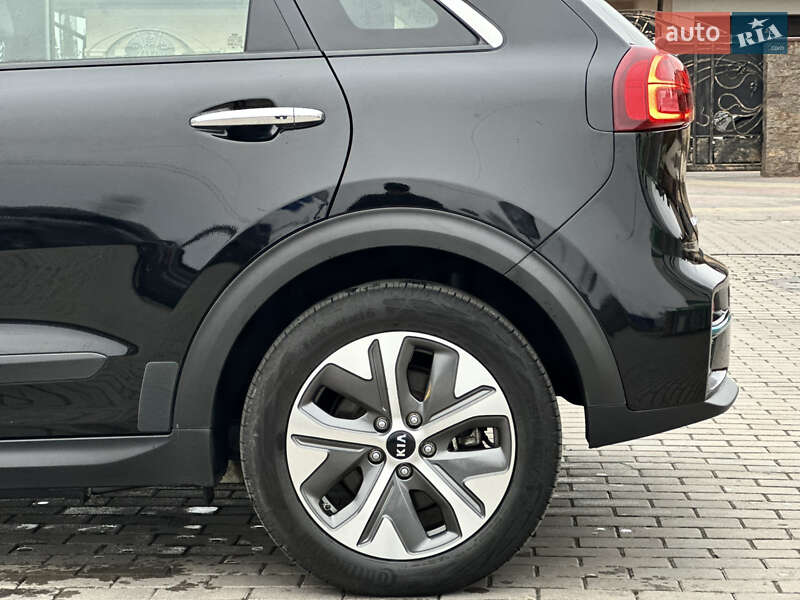 Внедорожник / Кроссовер Kia Niro 2020 в Ровно